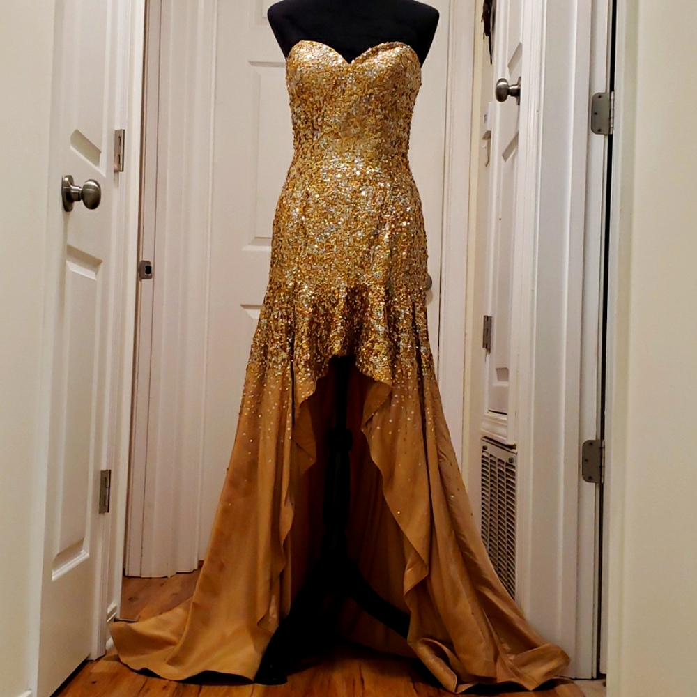 💛💥💫Gold Sequins for daaaaaaays sz 8💫💥💛